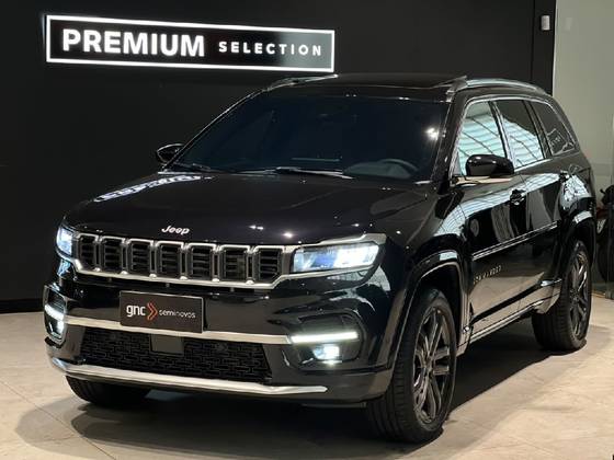 JEEP COMMANDER 2.0 HURRICANE 4 TURBO GASOLINA OVERLAND AT9